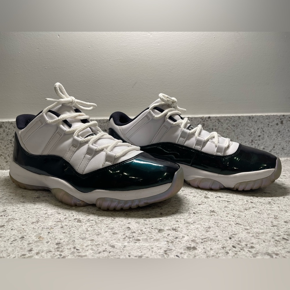 Mens Air Jordan 11 Retro Low Emerald Green “Easter”